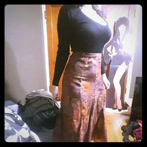 Floral high-waisted maxi skirt